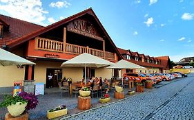 Hotel Farma Vysoká